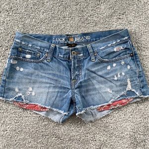 Lucky Brand Riley Cut Off Short size 4/27
